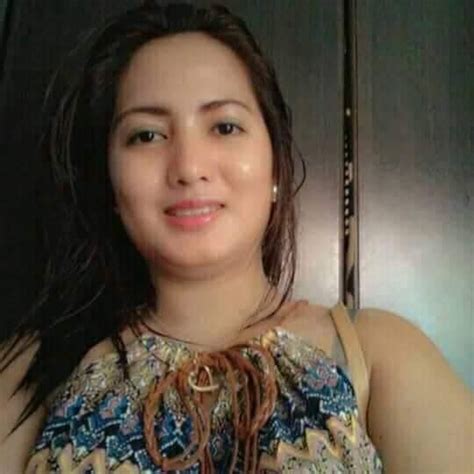 Video Tante Ngewe Puas Sama Ponakannya .